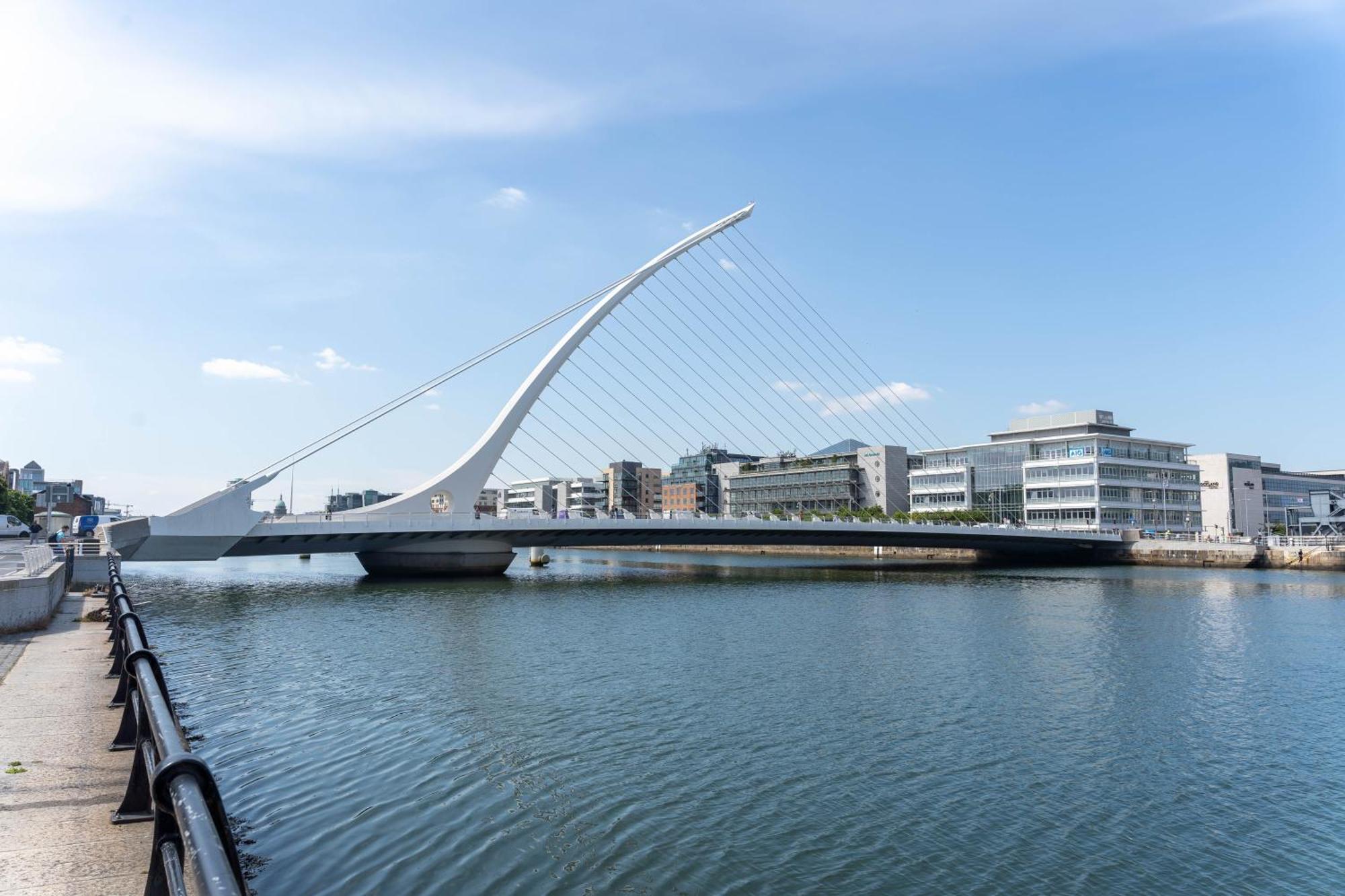 The Spencer Hotel Dublin Exterior photo